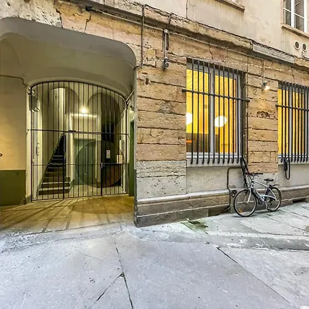 Cosy Opera - Avec Balneo Et Clim A דירה